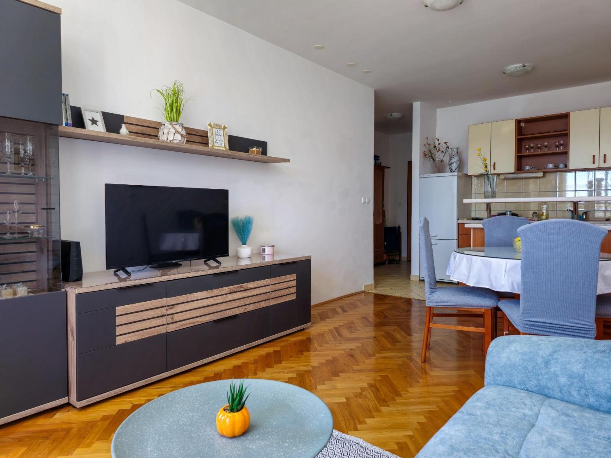 Apartment Cesarica Omiš Esterno foto